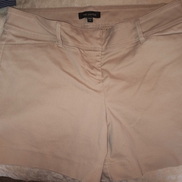 Shorts - Picture 1 of 3